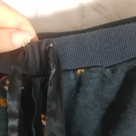 Ms. Maggie 2 Piece Velour Fox Print Pj/Pajama Short Set - Picture 9 of 11